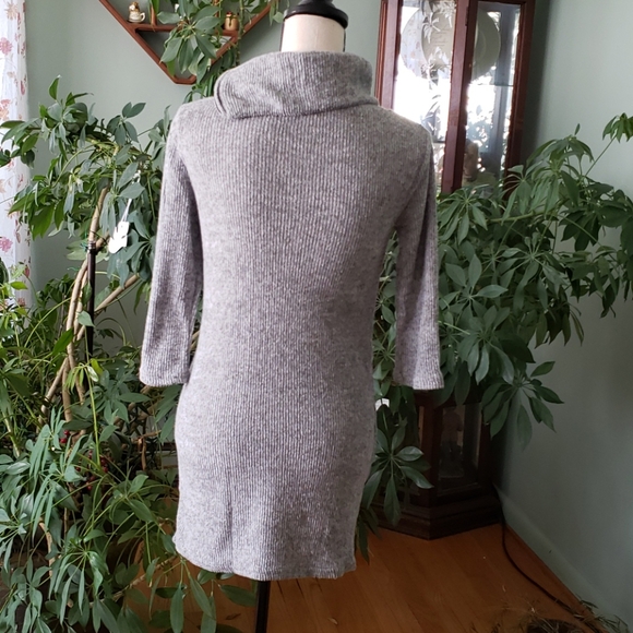 Bodycon - Picture 2 of 4